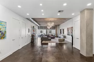 Photo #5: 21224809 Listing 