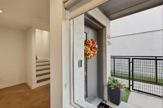 Photo #2: 21225089 Listing 