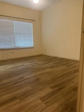 Photo #5: 21226227 Listing 