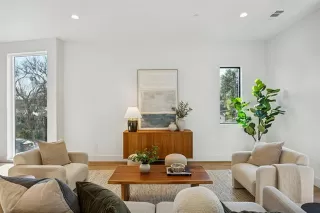 Photo #6: 21226250 Listing 