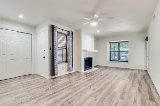 Photo #6: 21226690 Listing 