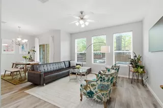 Photo #6: 21226877 Listing 