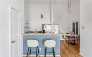 Photo #5: 21226896 Listing 