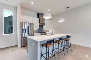 Photo #3: 21226898 Listing 