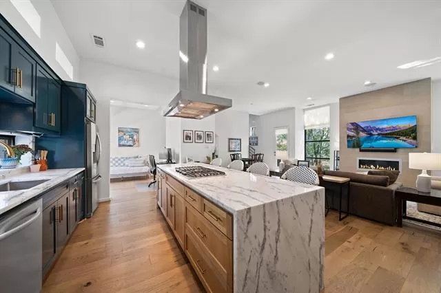 MLS: 21226921 Condo For Sale