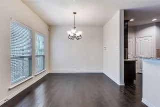 Photo #4: 21226996 Listing