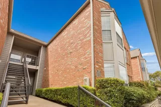 Photo #3: 21227117 Listing 