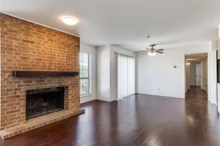 Photo #4: 21227389 Listing 