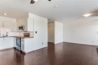 Photo #6: 21227389 Listing 