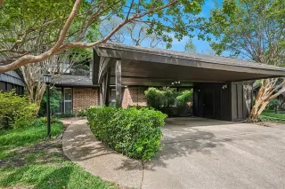 Photo #3: 21227617 Listing 