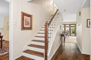 Photo #6: 21227617 Listing 