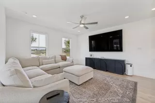 Photo #3: 21227712 Listing 