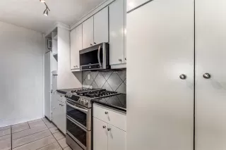 Photo #5: 21227837 Listing