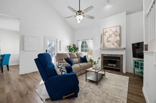 Photo #6: 21228160 Listing 