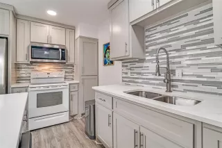 Photo #2: 21228341 Listing