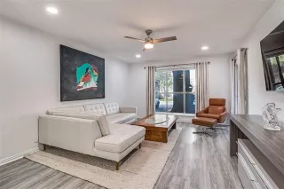 Photo #3: 21228341 Listing