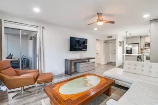 Photo #4: 21228341 Listing