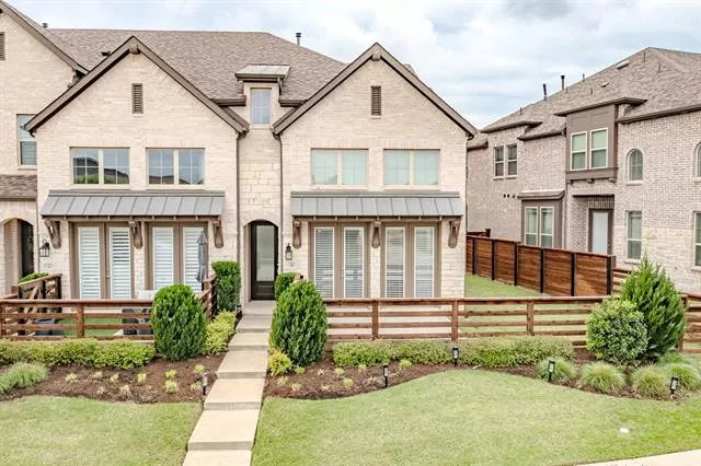 MLS: 21229182 Condo For Sale