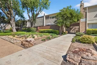 Photo #2: 21229445 Listing