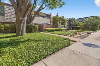 Photo #3: 21229445 Listing