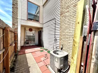 Photo #3: 21229461 Listing 