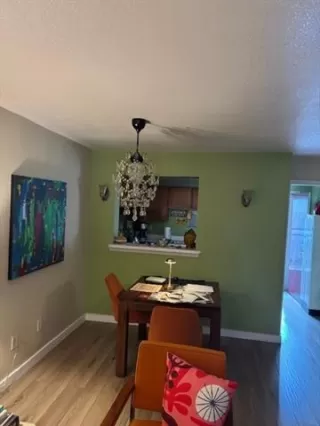 Photo #3: 21229932 Listing 