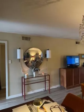 Photo #4: 21229932 Listing 