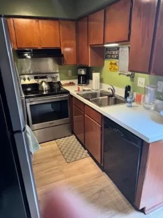 Photo #6: 21229932 Listing 