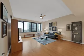 Photo #4: 21230038 Listing 