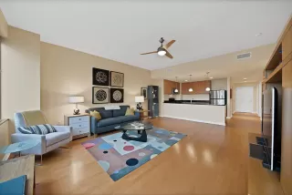 Photo #6: 21230038 Listing 