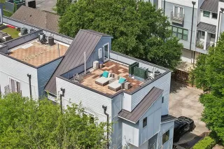 Photo #4: 21230249 Listing 