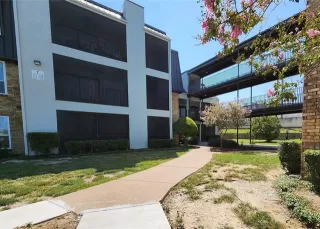 Photo #5: 21230448 Listing 