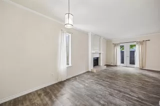 Photo #5: 21230501 Listing 