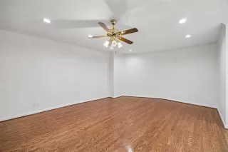 Photo #5: 21230887 Listing 