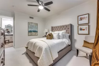 Photo #5: 21231488 Listing