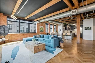 Photo #3: 21231618 Listing 