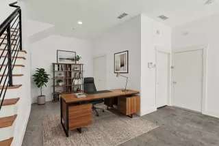 Photo #2: 21231703 Listing 