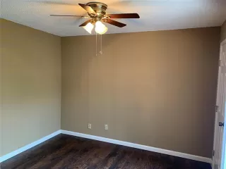 Photo #6: 21232092 Listing