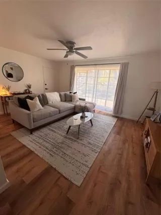 Photo #3: 21232221 Listing