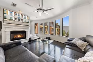 Photo #2: 21232373 Listing 