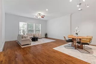 Photo #3: 21232435 Listing 