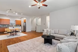 Photo #6: 21232435 Listing 