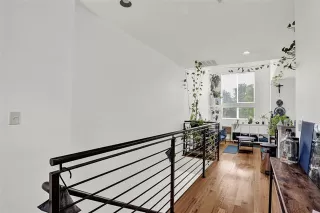 Photo #5: 21232473 Listing 