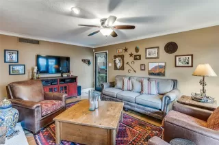 Photo #2: 21232638 Listing 