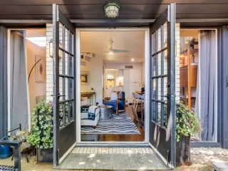 Photo #4: 21232661 Listing