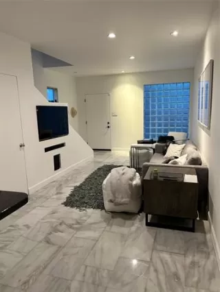 Photo #5: 21233113 Listing 