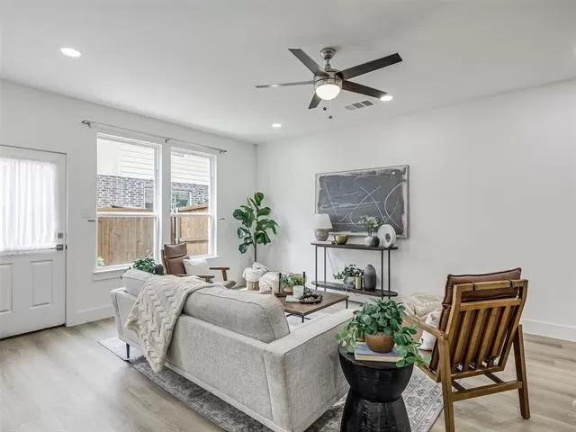 MLS: 21233122 Condo For Sale