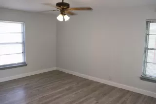 Photo #2: 21233461 Listing 