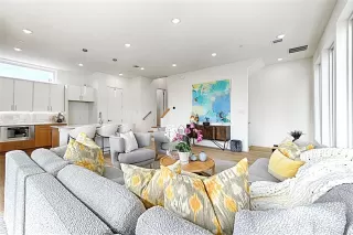 Photo #2: 21233545 Listing 