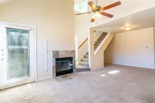 Photo #3: 21233651 Listing